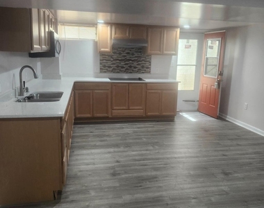 12505 Kingsview Street - Photo Thumbnail 3