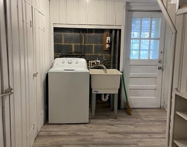 9103 Wallace Road - Photo Thumbnail 22