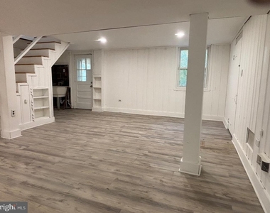 9103 Wallace Road - Photo Thumbnail 16