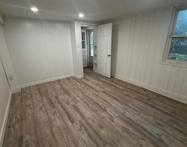 9103 Wallace Road - Photo Thumbnail 27