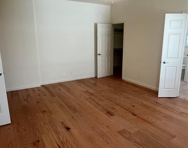 5404 Martin Ave - Photo Thumbnail 31