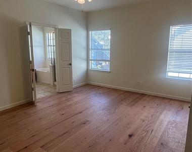 5404 Martin Ave - Photo Thumbnail 30