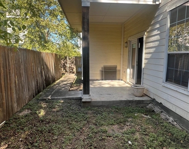 5404 Martin Ave - Photo Thumbnail 14