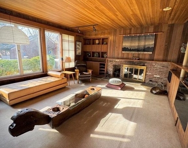 6819 Selkirk - Photo Thumbnail 5