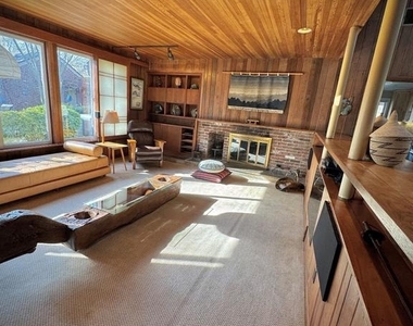 6819 Selkirk - Photo Thumbnail 4