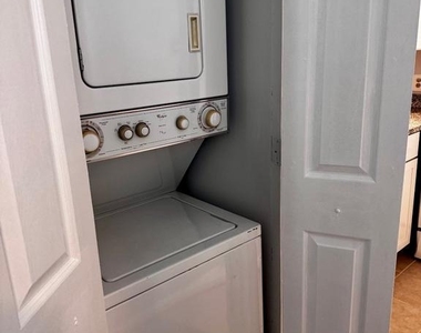 4733 Bradley Boulevard - Photo Thumbnail 10