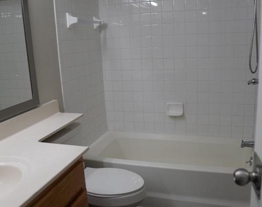 6093 Majors Lane - Photo Thumbnail 6