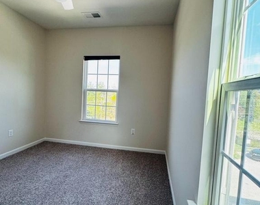 8058 Locust Mill Street - Photo Thumbnail 15