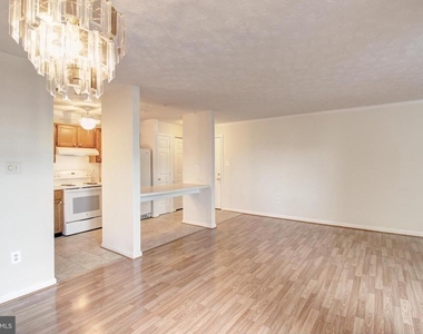 2145 Wainwright Court - Photo Thumbnail 4