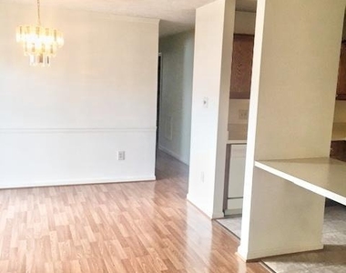 2145 Wainwright Court - Photo Thumbnail 5