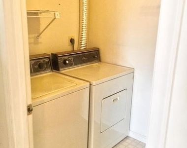 2145 Wainwright Court - Photo Thumbnail 8