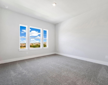 8208 Bouvreuil Dr - Photo Thumbnail 31