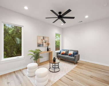 2309 Montopolis Dr - Photo Thumbnail 1