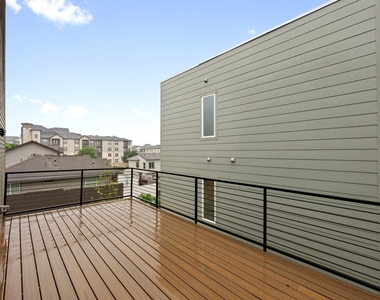 2309 Montopolis Dr - Photo Thumbnail 13