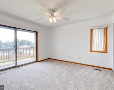 18 Byway Road - Photo Thumbnail 23