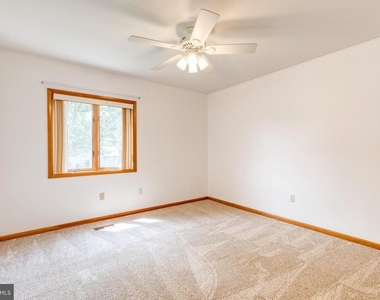 18 Byway Road - Photo Thumbnail 21