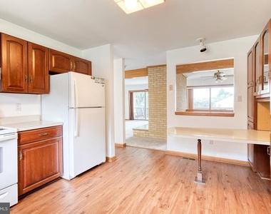 18 Byway Road - Photo Thumbnail 14