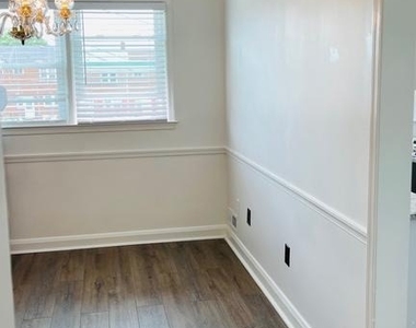 5015 Wilkens Ave - Photo Thumbnail 17