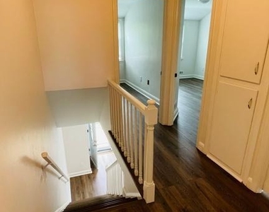 5015 Wilkens Ave - Photo Thumbnail 14