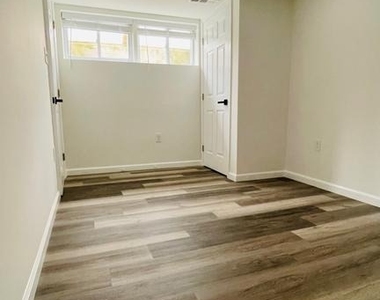 5015 Wilkens Ave - Photo Thumbnail 6