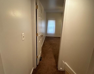 1527 W 36th Street - Photo Thumbnail 23
