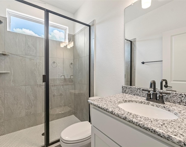 2532 Chiavari Way - Photo Thumbnail 28