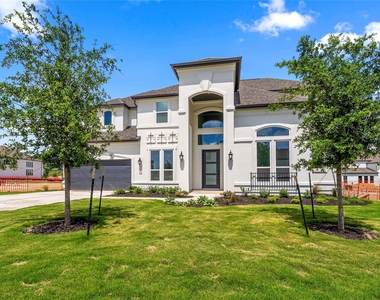 2532 Chiavari Way - Photo Thumbnail 1