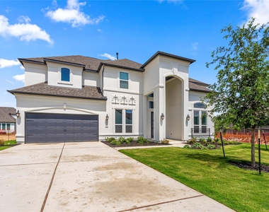 2532 Chiavari Way - Photo Thumbnail 2