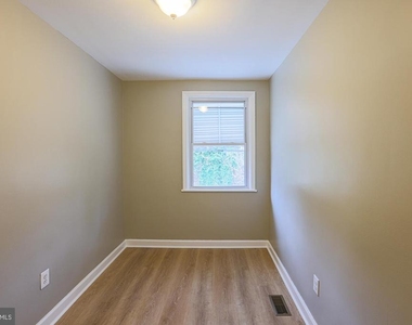 2454 Terra Firma Road - Photo Thumbnail 25