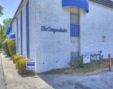 4412 Avenue A - Photo Thumbnail 2