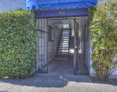 4412 Avenue A - Photo Thumbnail 1