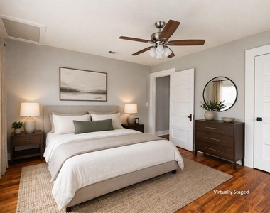 329 Flores St - Photo Thumbnail 10