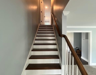 112 E Main Street - Photo Thumbnail 15