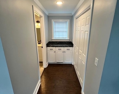112 E Main Street - Photo Thumbnail 9