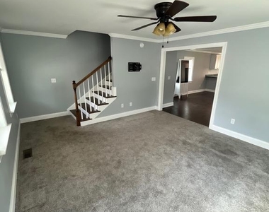 112 E Main Street - Photo Thumbnail 13