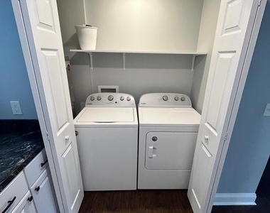 112 E Main Street - Photo Thumbnail 12