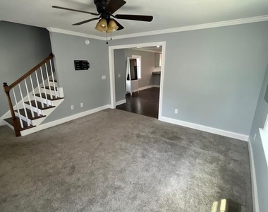 112 E Main Street - Photo Thumbnail 14
