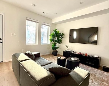 5326 9th Street Nw - Photo Thumbnail 11