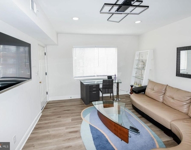 554 Newcomb Street Se - Photo Thumbnail 27