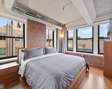 916 G Street Nw - Photo Thumbnail 16