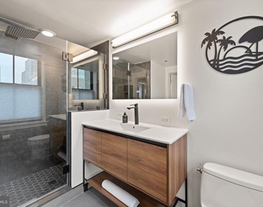 916 G Street Nw - Photo Thumbnail 23