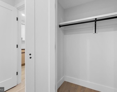 3923 14th Street Nw - Photo Thumbnail 25