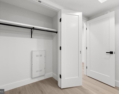 3923 14th Street Nw - Photo Thumbnail 28