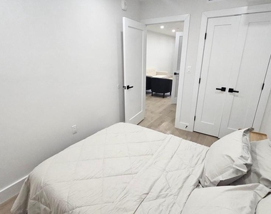 3923 14th Street Nw - Photo Thumbnail 35