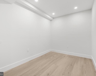 3923 14th Street Nw - Photo Thumbnail 22