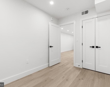 3923 14th Street Nw - Photo Thumbnail 24