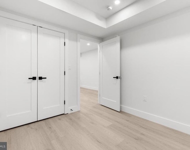 3923 14th Street Nw - Photo Thumbnail 27
