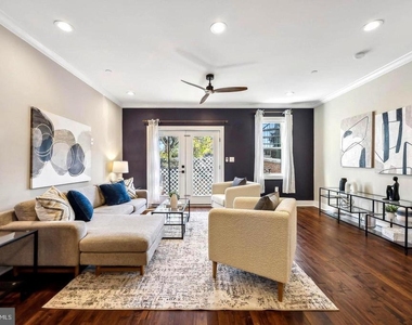 1213 Holbrook Street Ne - Photo Thumbnail 4