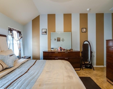 1261 Rainbow Parke Dr - Photo Thumbnail 13