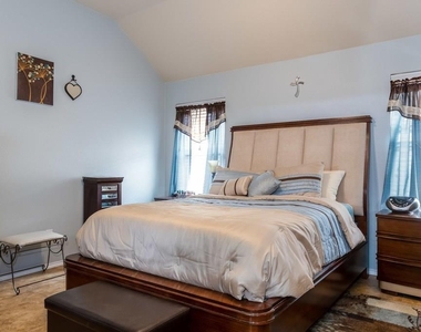 1261 Rainbow Parke Dr - Photo Thumbnail 11